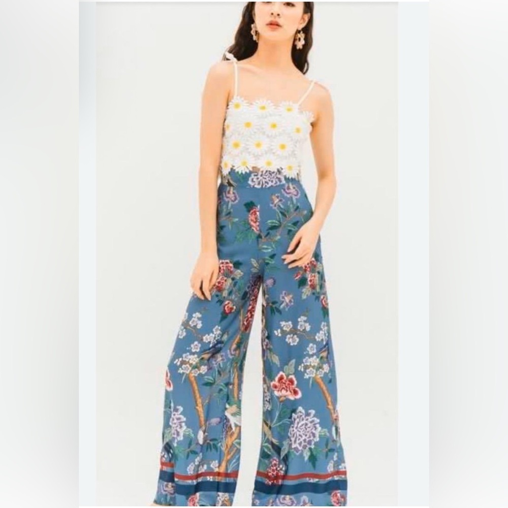 Brand new with tag H&M GP & J Baker Blue Floral Wide-Leg Pants - Picture 3 of 9